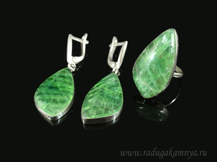 Ring and earrings made of fluorite " Grace ", size-17