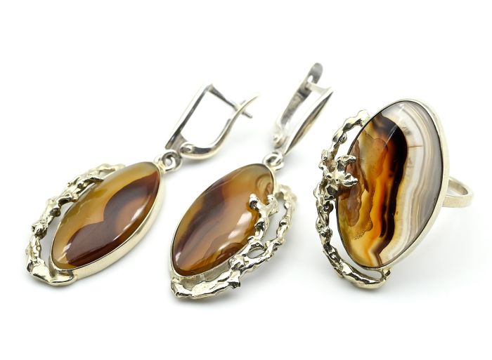 Ring and earrings with agate, size-18