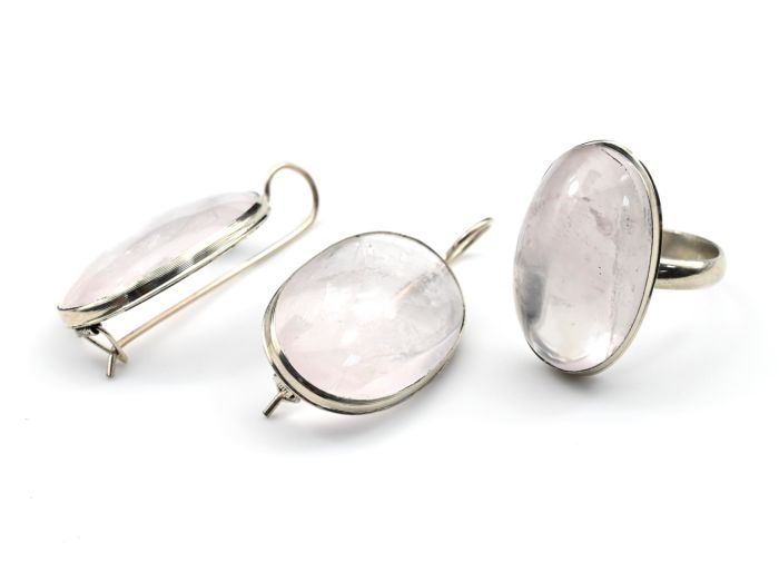 Oval rose quartz ring and earrings, size-18