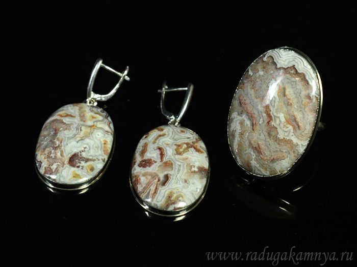 Crazy oval Agate ring and earrings, size-18