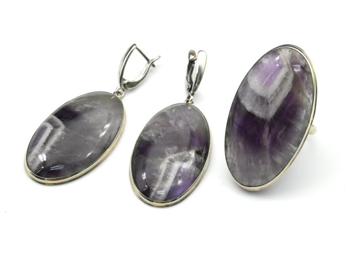 Ring and earrings amethyst chevron " Oval ", size-19