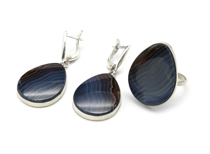 Ring and earrings with agate, size-18