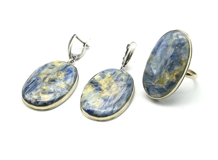 Ring and earrings with kyanite "Oval", size-19.5