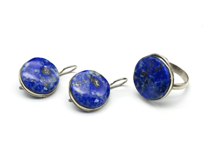 Lapis lazuli ring and earrings, size-18