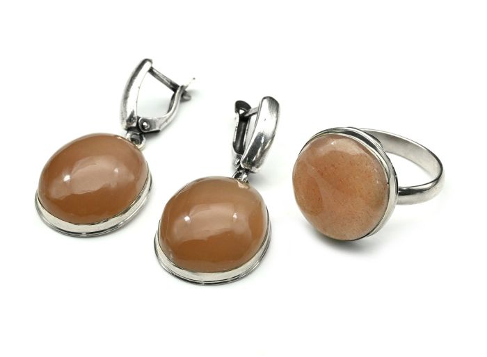 Sunstone ring and earrings (heliolite), size-18