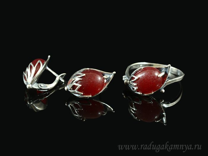 Ring Earrings with quartz (imitation ruby) size 21