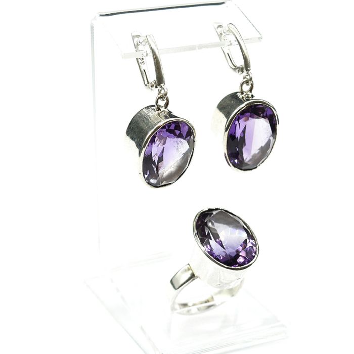 Ring and Earrings with amethyst oval 16*21mm, size 19.5, 30.6g