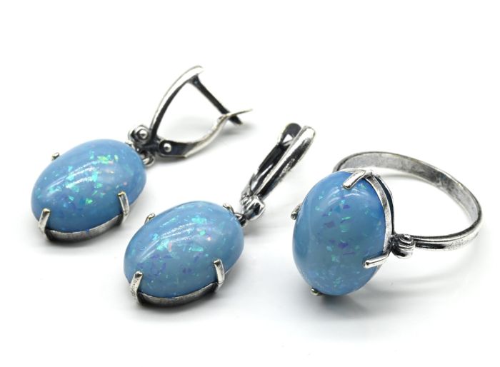 Ring Earrings with artificial opal, color blue size 20