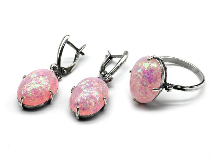 Ring Earrings with artificial opal, color.dusty rose size 20