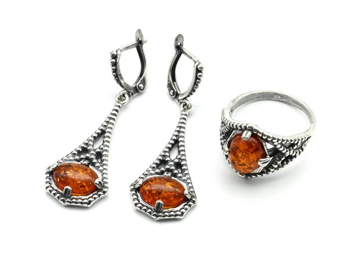 Set with amber ring, Eiffel Tower earrings 16*35mm cognac, size 19.5, 7.3g