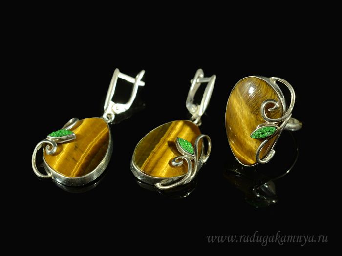 Ring and earrings with tiger's eye, size-17.5