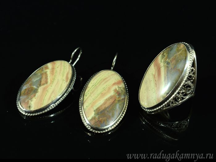 Jasper ring and earrings, size-19.5